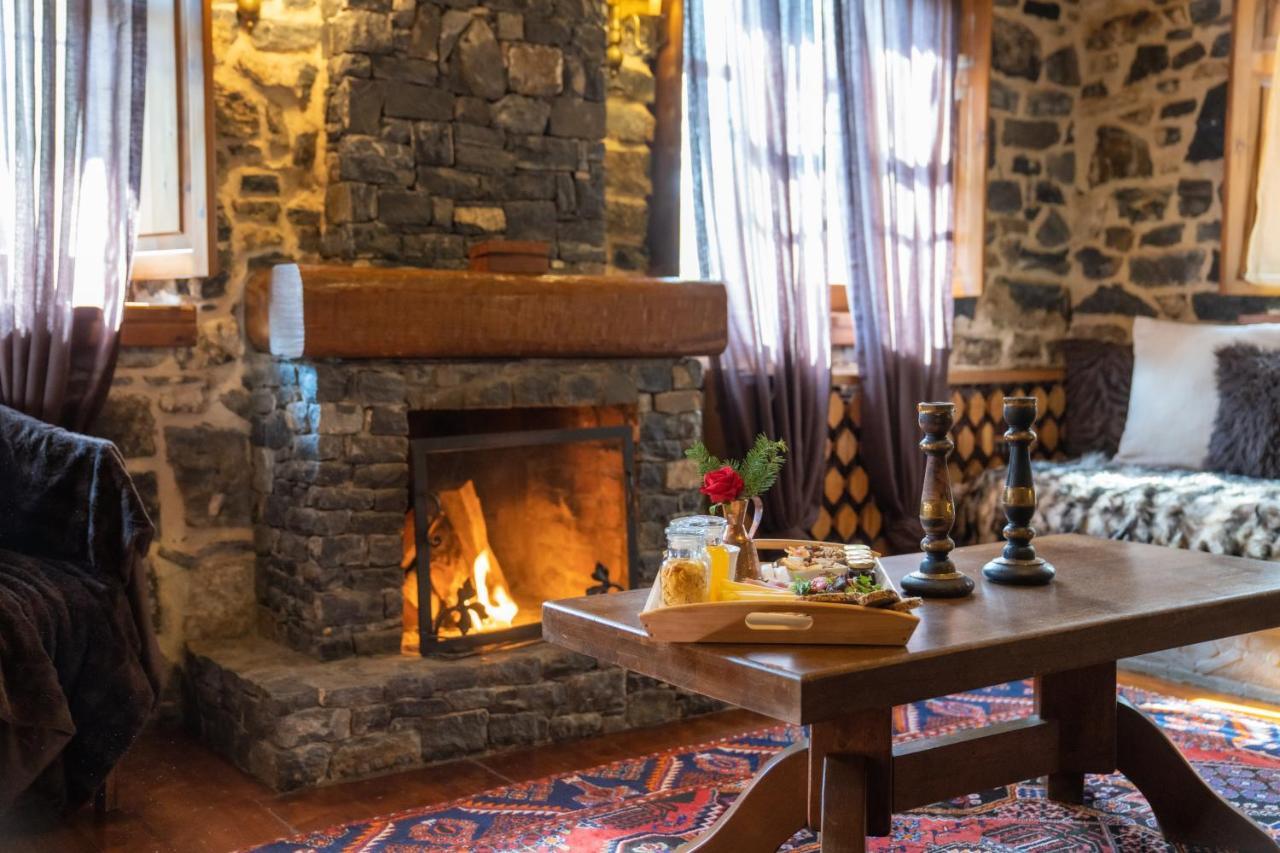 4 Seasons Premium Chalet Палайос-Агиос-Атанасиос Экстерьер фото