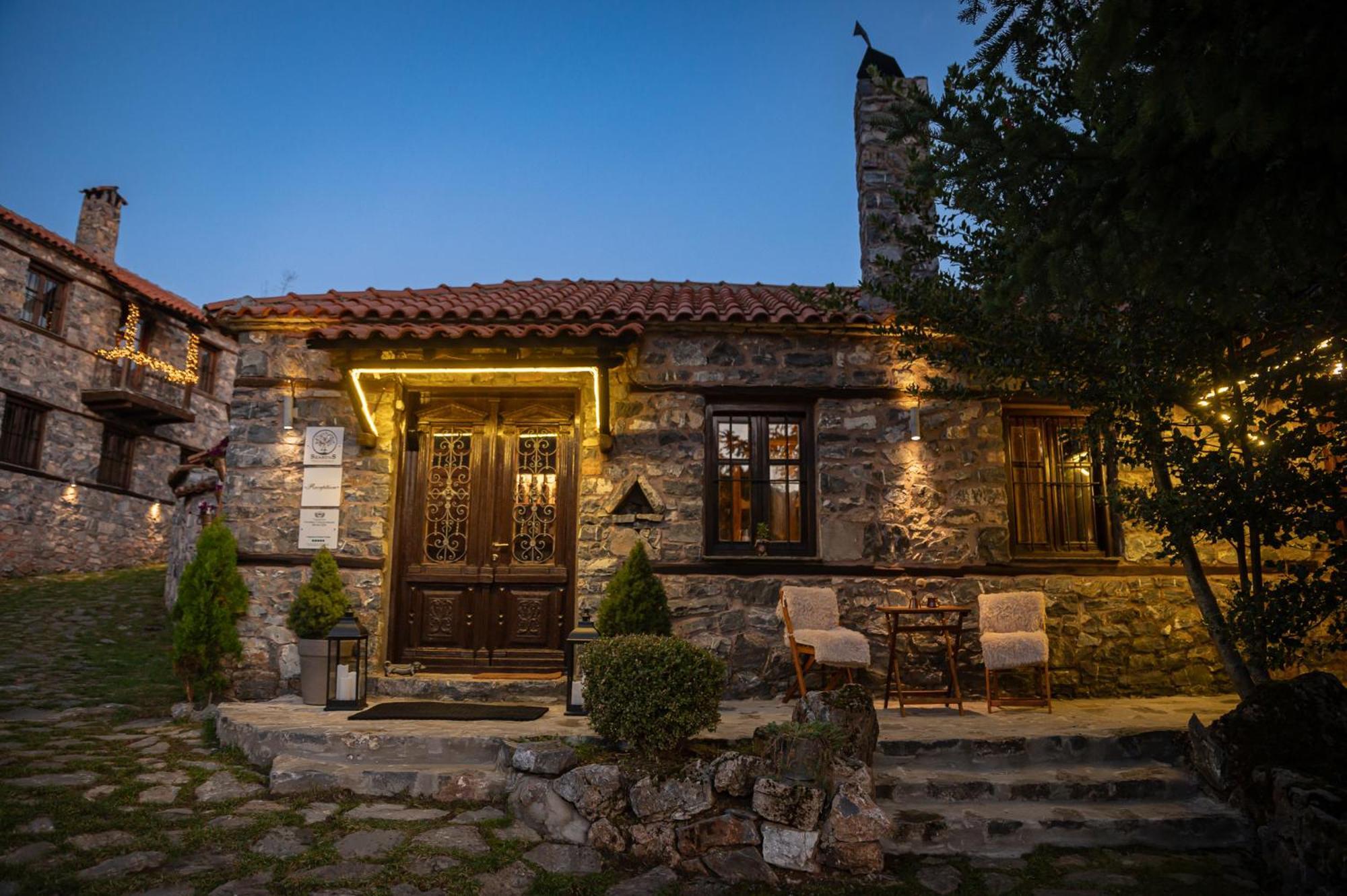 4 Seasons Premium Chalet Палайос-Агиос-Атанасиос Экстерьер фото
